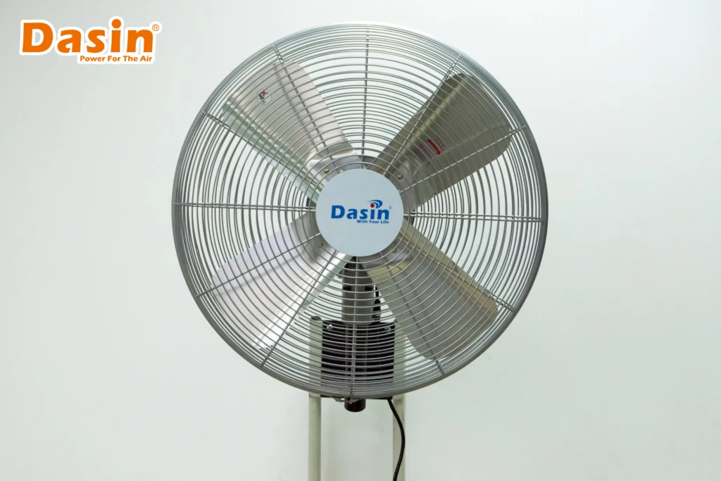 lồng quạt treo tường công suất lớn